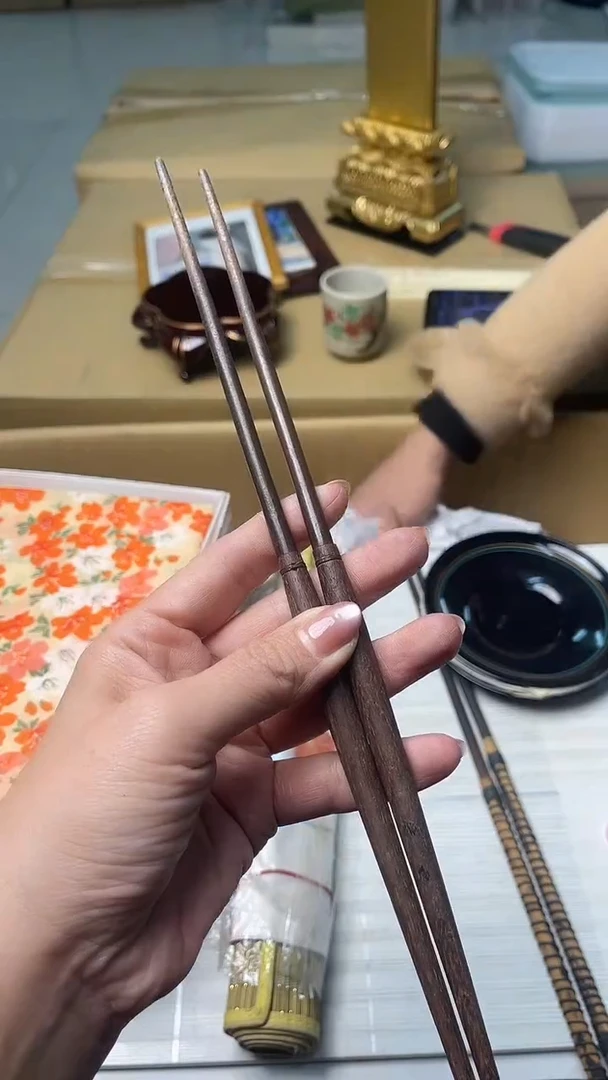 金属中古杂项默认微瑕，满18包邮