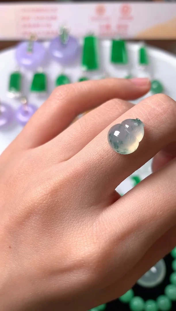 未镶嵌定制翡翠裸石（镶嵌定制）