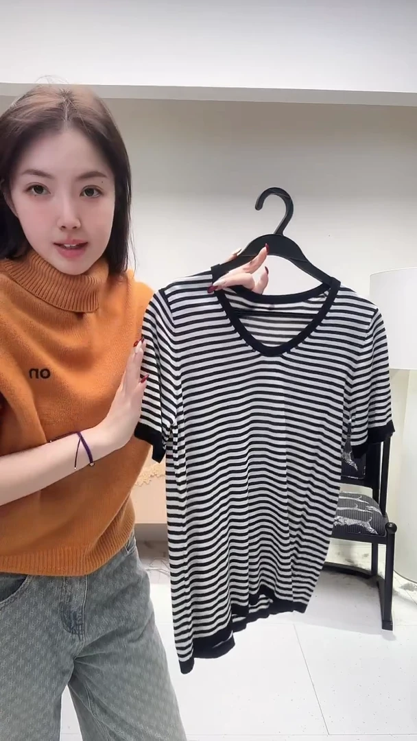 黑白条纹夏款透气半袖