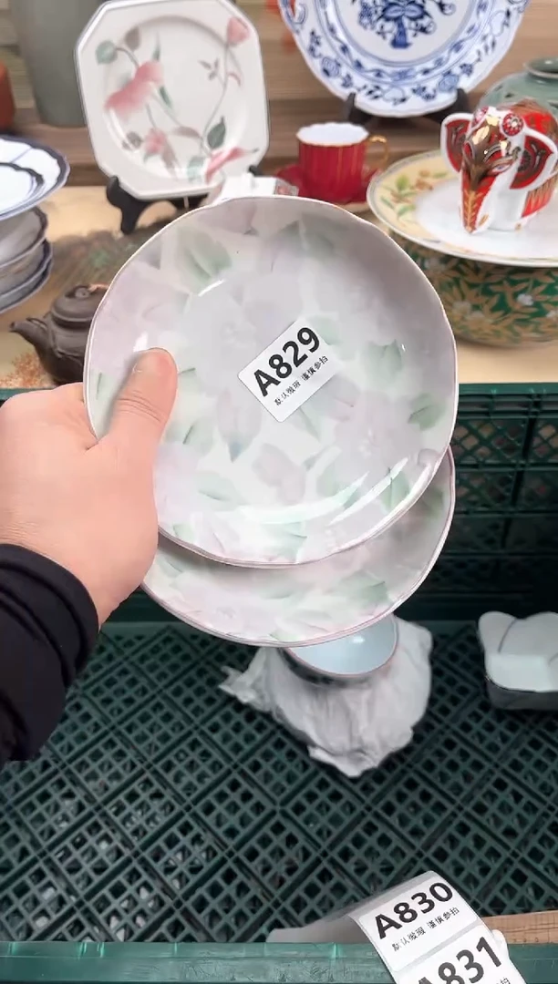 瓷片红**心829