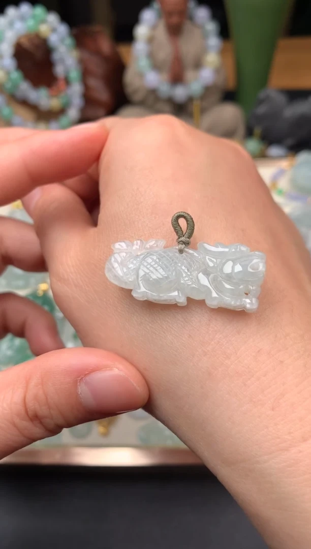 吊坠(不含链)未镶嵌翡翠吊坠