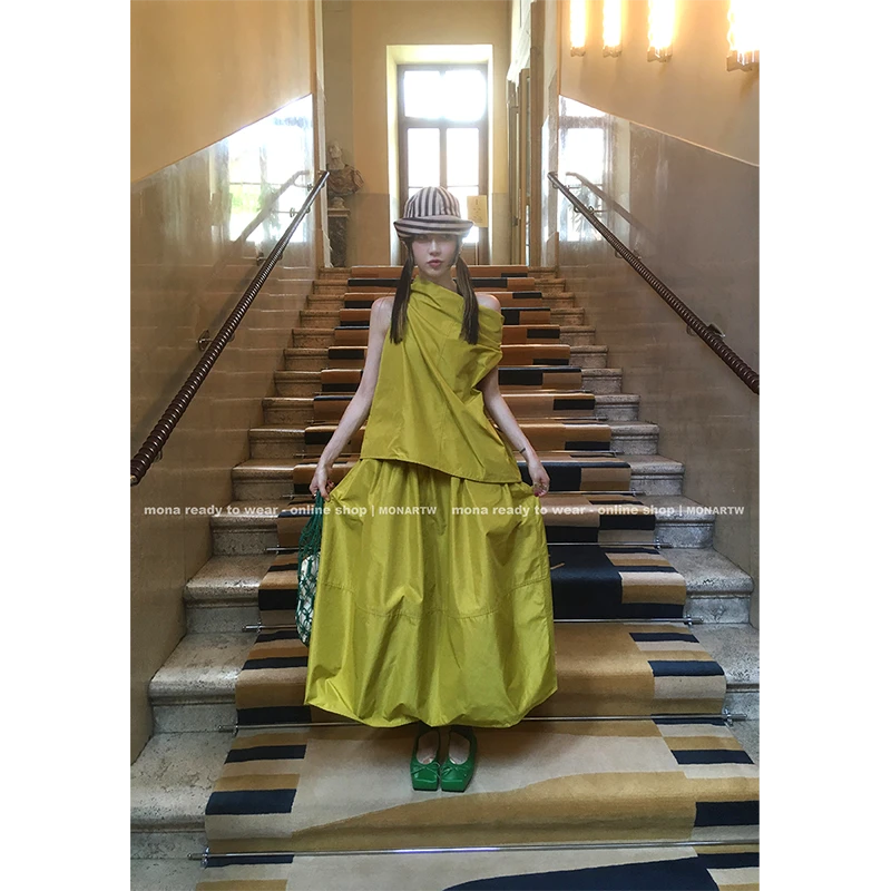 【Mona张绮贤】MONA 无袖上衣 高腰蓬松裙套装 O125A02035