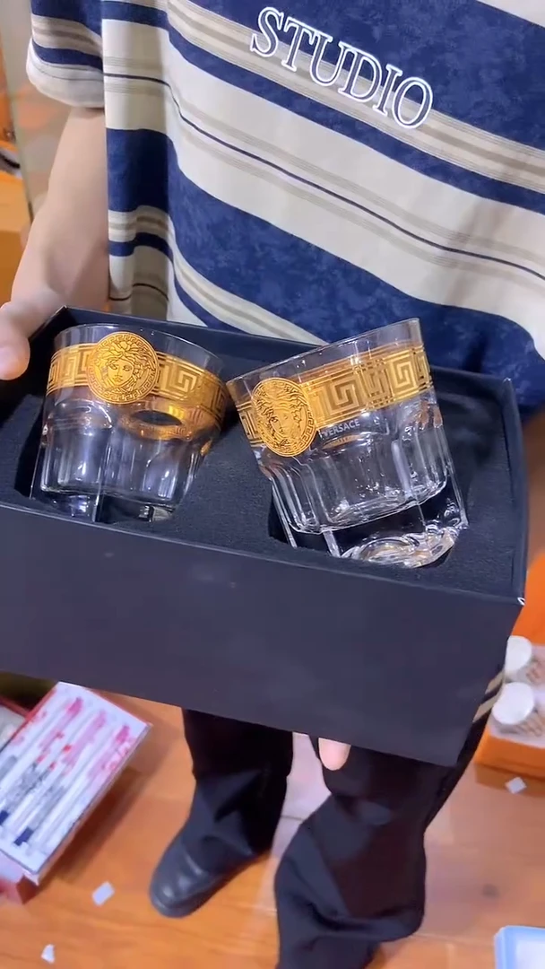 杯鸿辉家品牌瓷器，京东包邮！