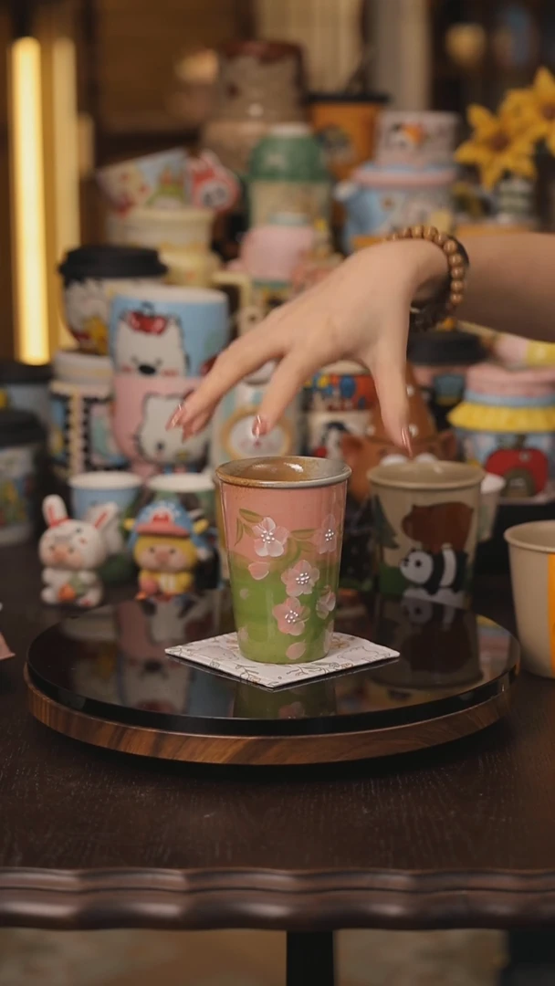 景德镇釉下彩绘设计师款式陶瓷