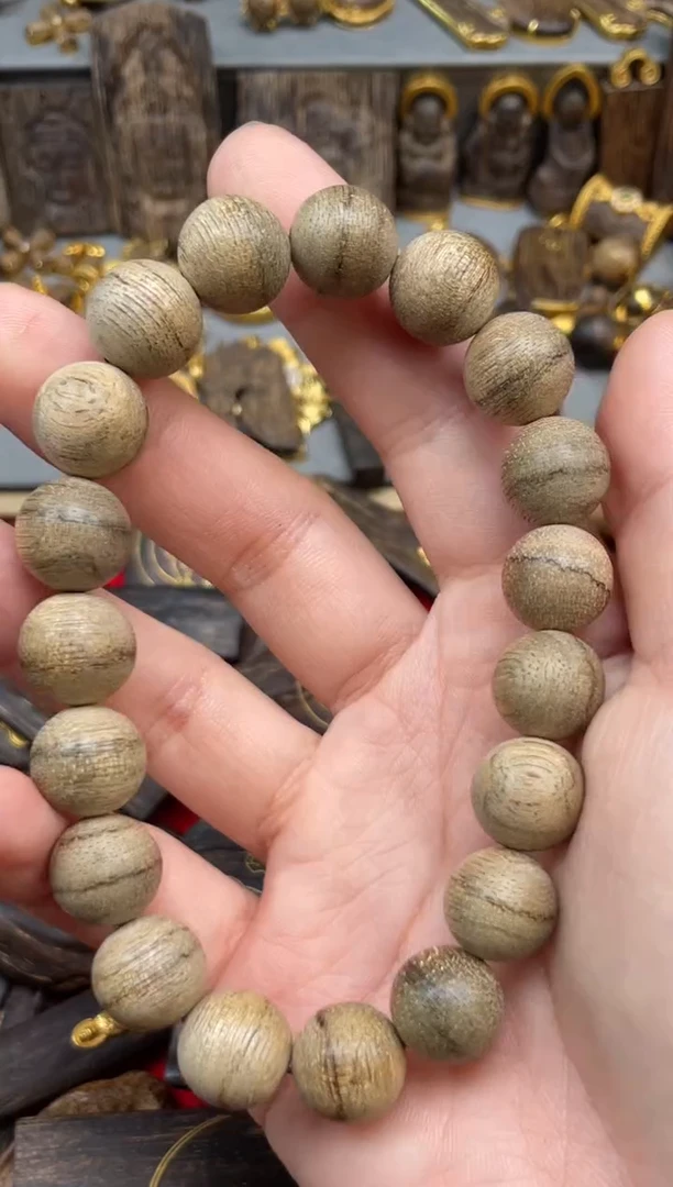 沉香吊坠沉香吊坠0