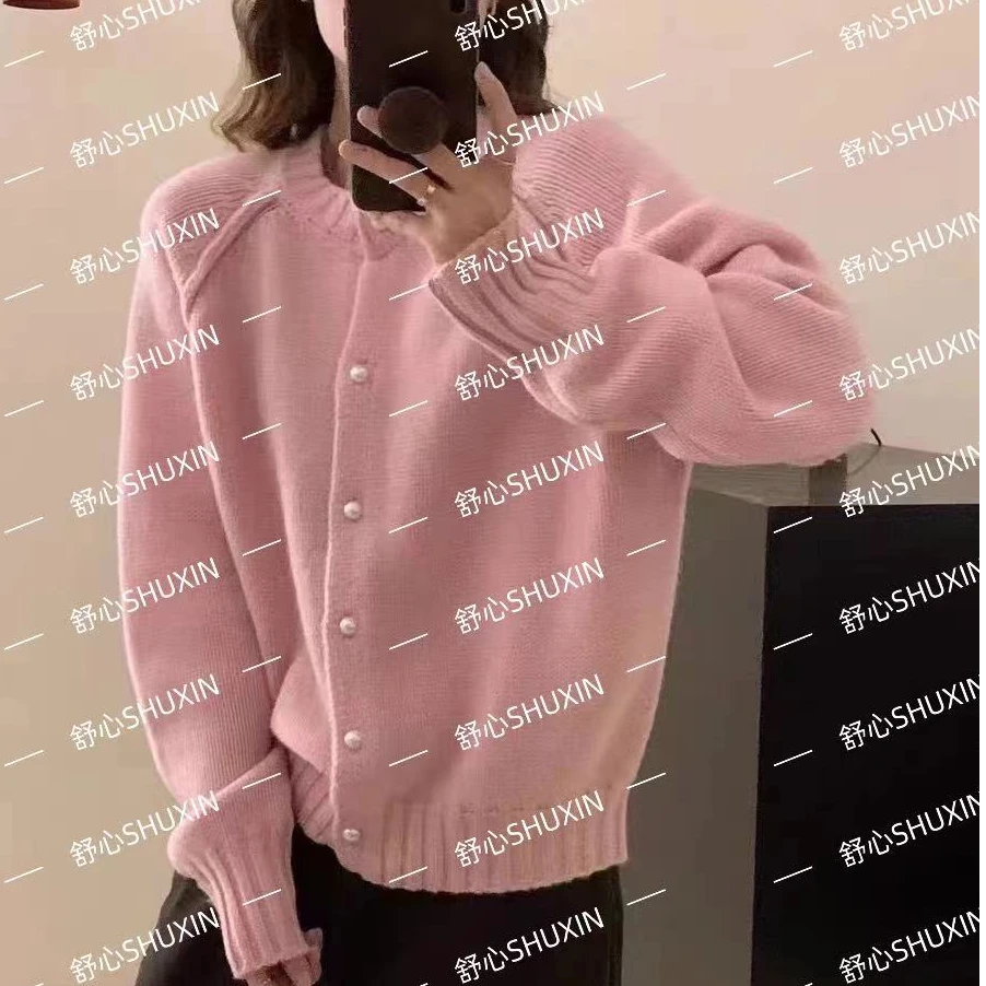 【舒心】2024韩版早春 全羊毛圆领珍珠扣插肩袖短版开衫CLSX-0317