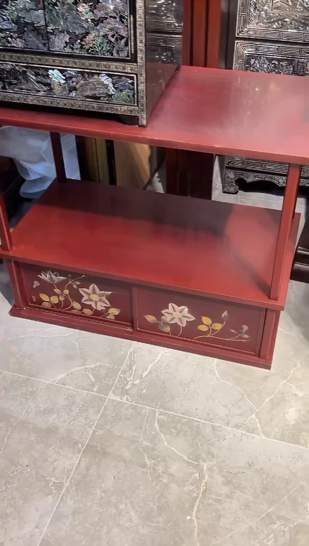金莳绘 落地博古架