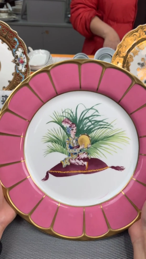 【闪购商品】瓷片12英寸平盘 1个 正品