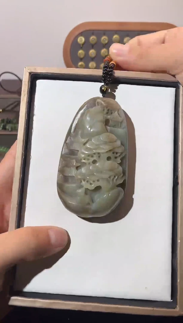 未镶嵌和田玉挂件山水把件