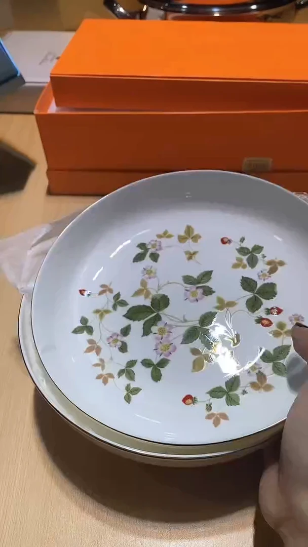 【闪购商品】瓷片锅碗瓢盆一件不剩