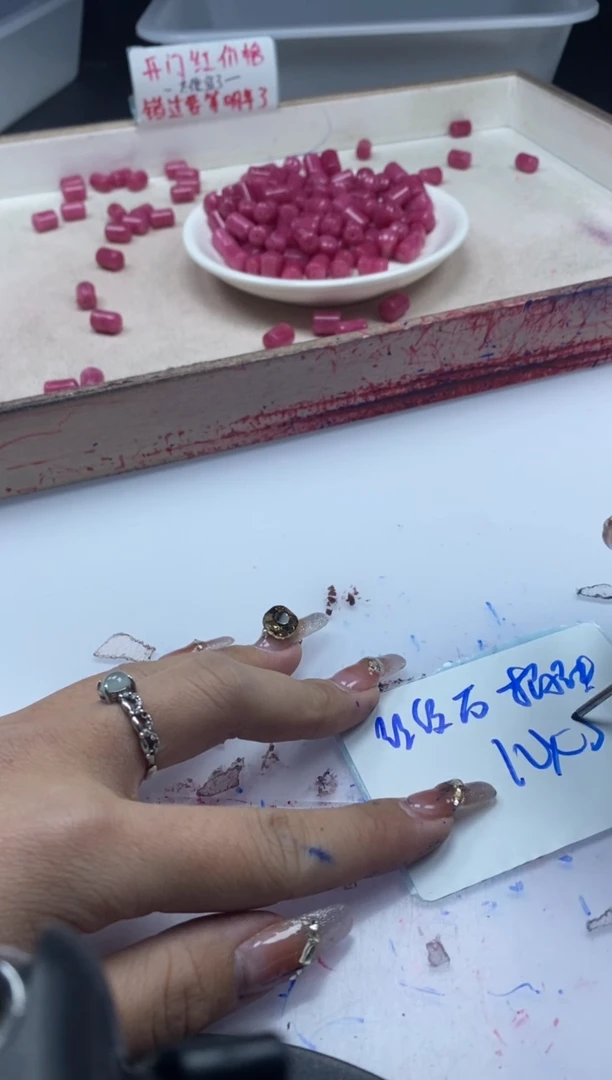 【闪购商品】玛瑙/玉髓颈饰未镶嵌w1444红纹石桶珠12*8mm*15颗