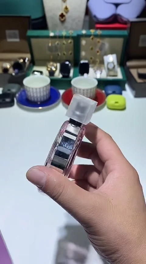 瓷片生活的本意就是开心@@1