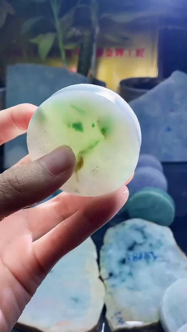 未镶嵌挂件翡翠小雨312