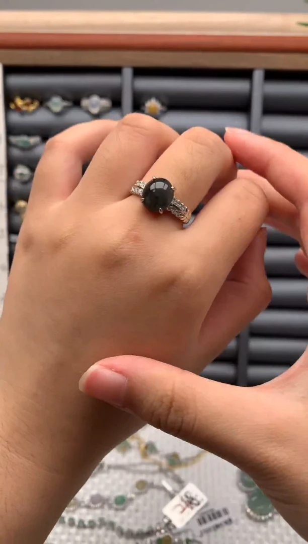 银S925镶嵌戒指翡翠1