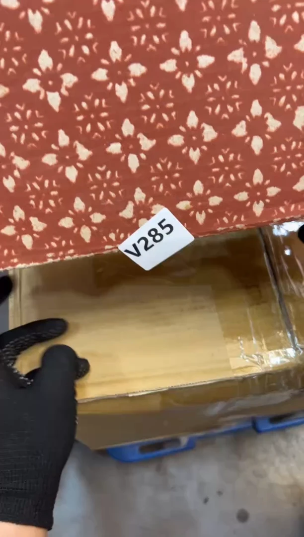 瓷片℡*隐285中古商品，谨慎参拍