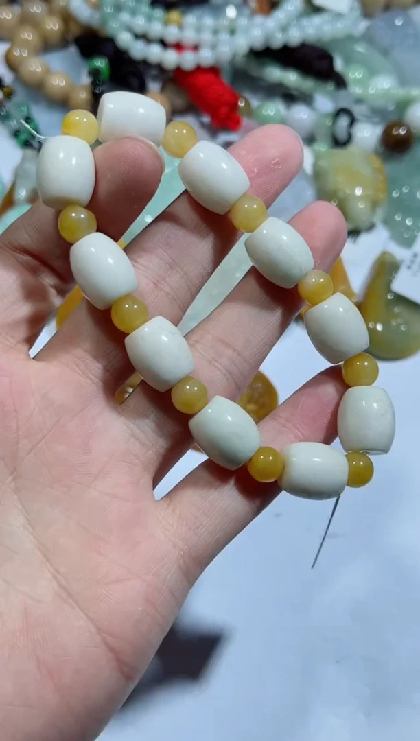 【闪购商品】翡翠吊坠(不含链)未镶嵌00011615