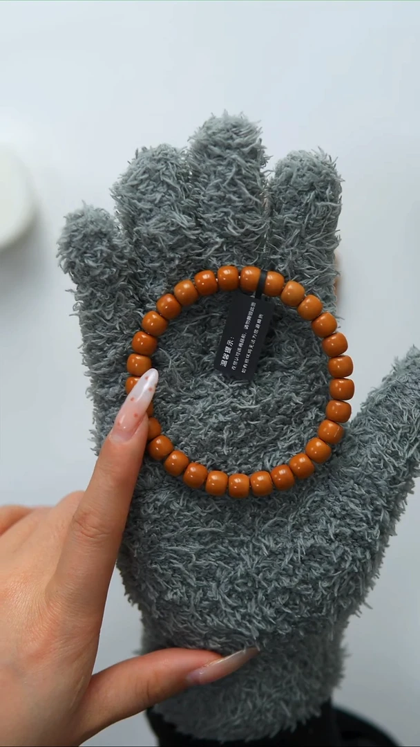 手串橄榄核7.7mm  老挝核尖单圈