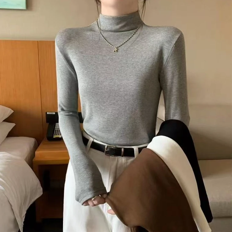 简约纯色设计感半高领长袖打底衫女秋季新款韩版气质休闲百搭上衣
