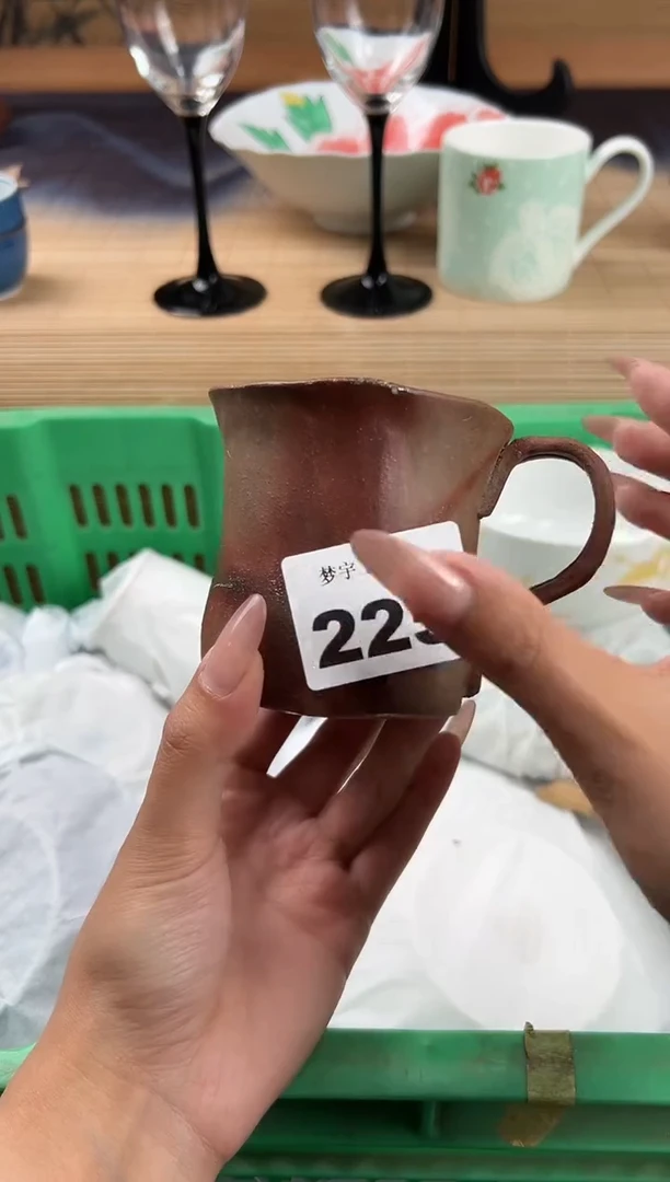 瓷片欢*?瓷片        226
