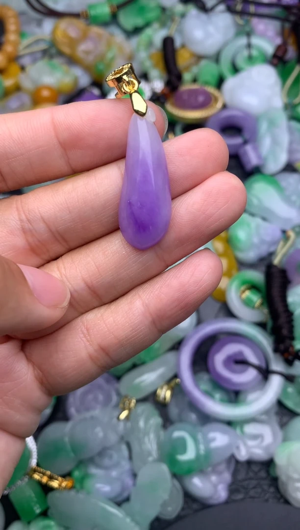 颈饰未镶嵌翡翠缅甸翡翠吊坠