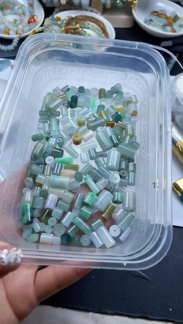 【闪购商品】翡翠颈饰未镶嵌缅甸天然翡翠（202颗）239