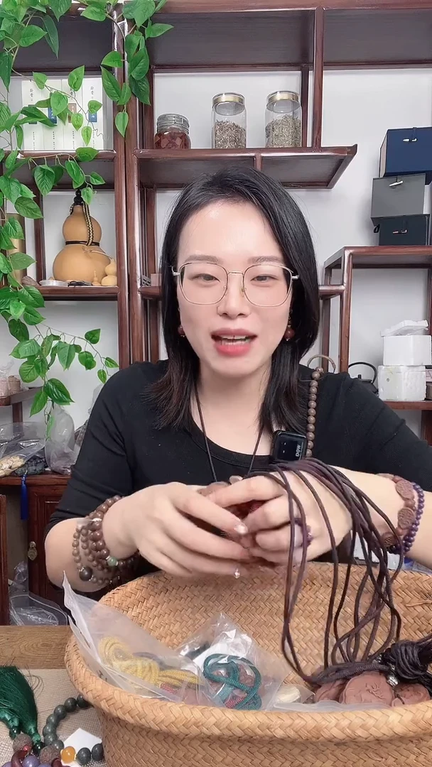 泥塑息肌香方的双鱼