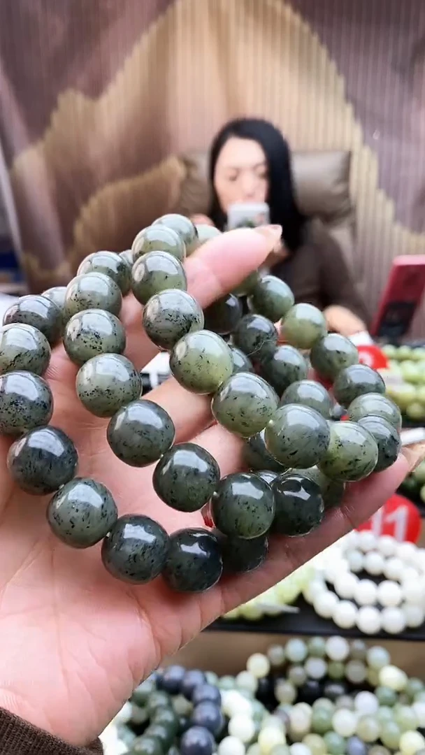未镶嵌手串和田玉老型点墨青花14拍一发一