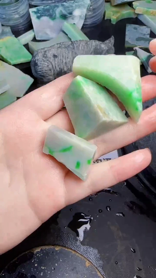 未镶嵌挂件翡翠天然翡翠003