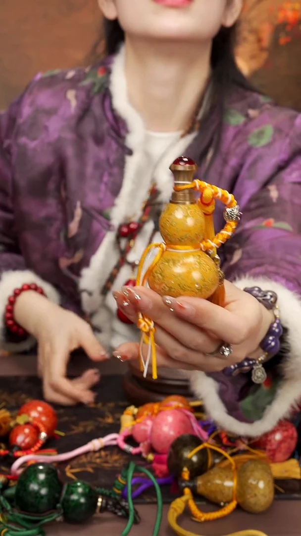 353 --大漆开口小葫芦---168-