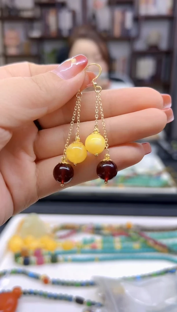 【闪购商品】琥珀耳饰14K金镶嵌耳坠E150