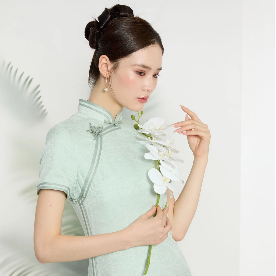 格格素心从简-手工盘扣桑蚕丝真丝花罗旗袍GA2AE020068