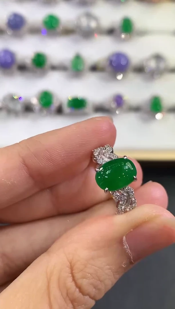 翡翠戒指18K金镶嵌C38