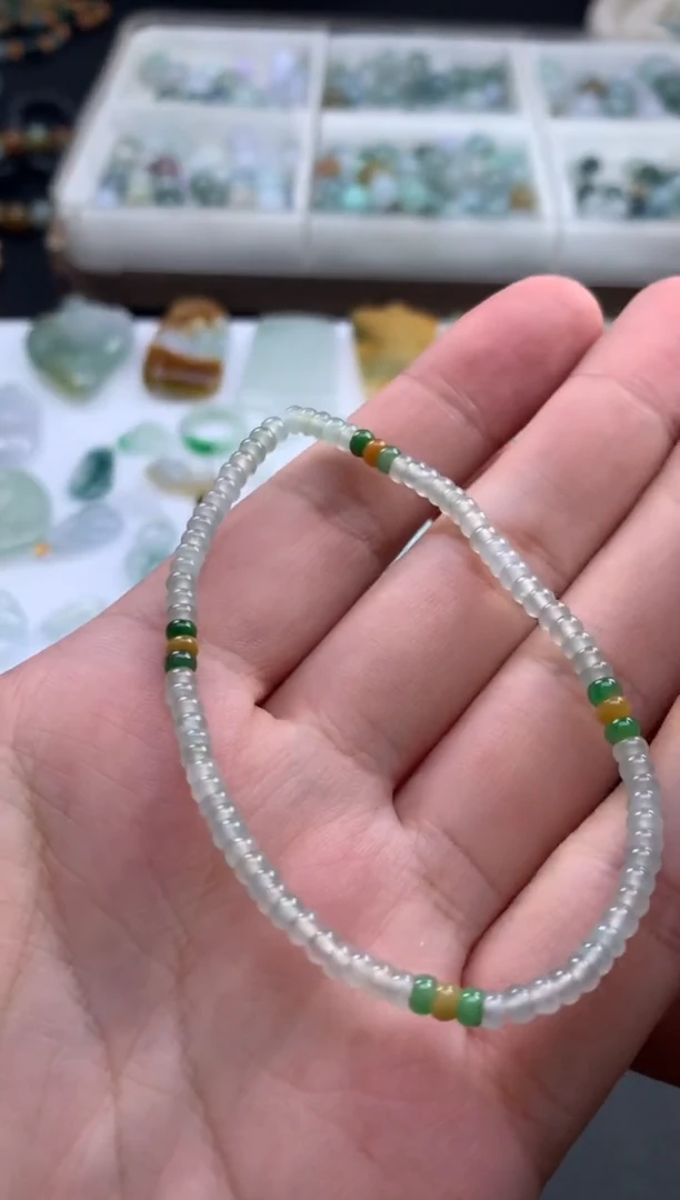 未镶嵌定制翡翠翡翠