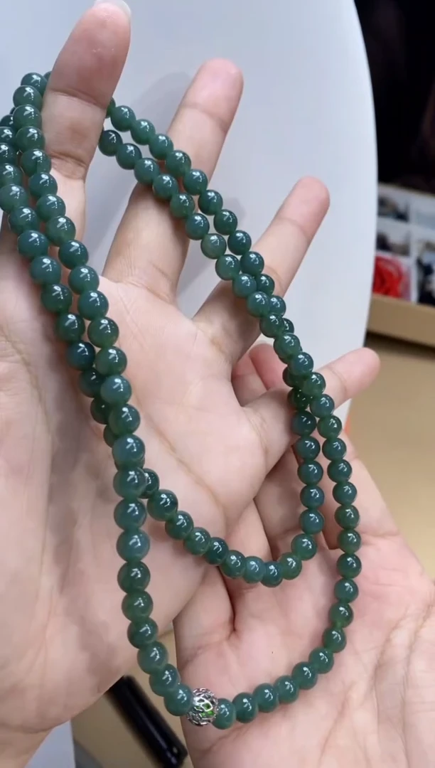 颈饰未镶嵌翡翠长串