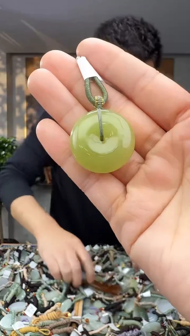 未镶嵌和田玉挂件拍一发一多样性发货