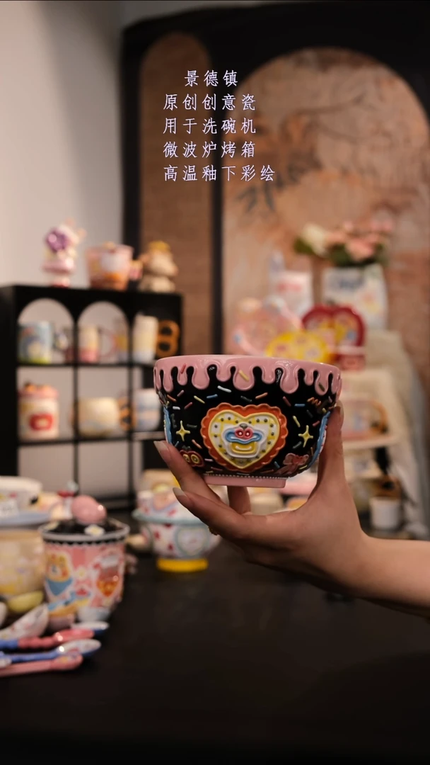 摆件景德镇手工手绘设计师款