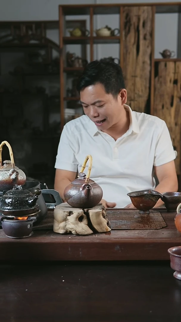 紫砂全手工珍*一鸣惊人提梁