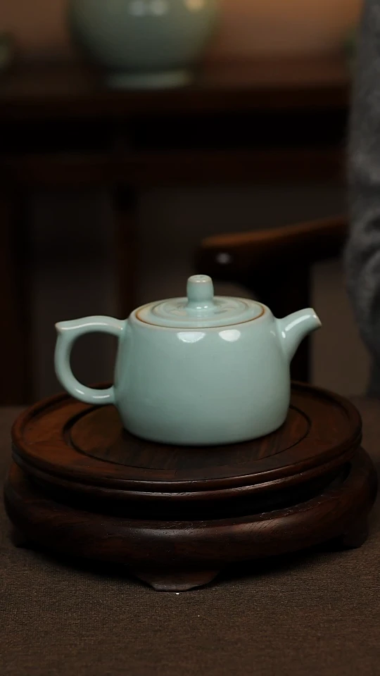 瓷片天青色全手工井栏壶260ml微瑕不带礼盒