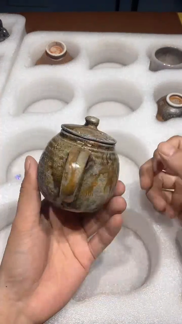 奢瓷/瑞寅柴烧茶器（壶）416 微瑕