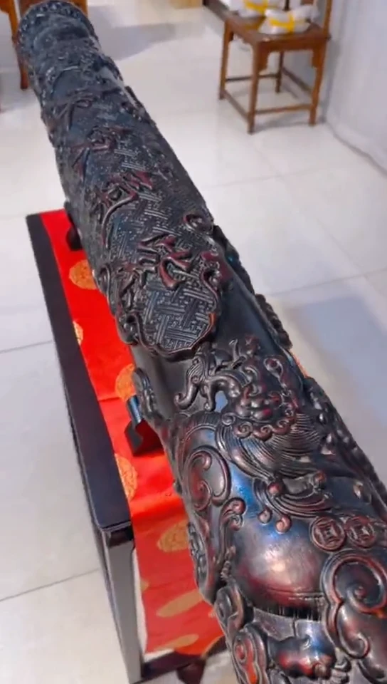 紫檀木类端景台培*哥紫檀横财链接