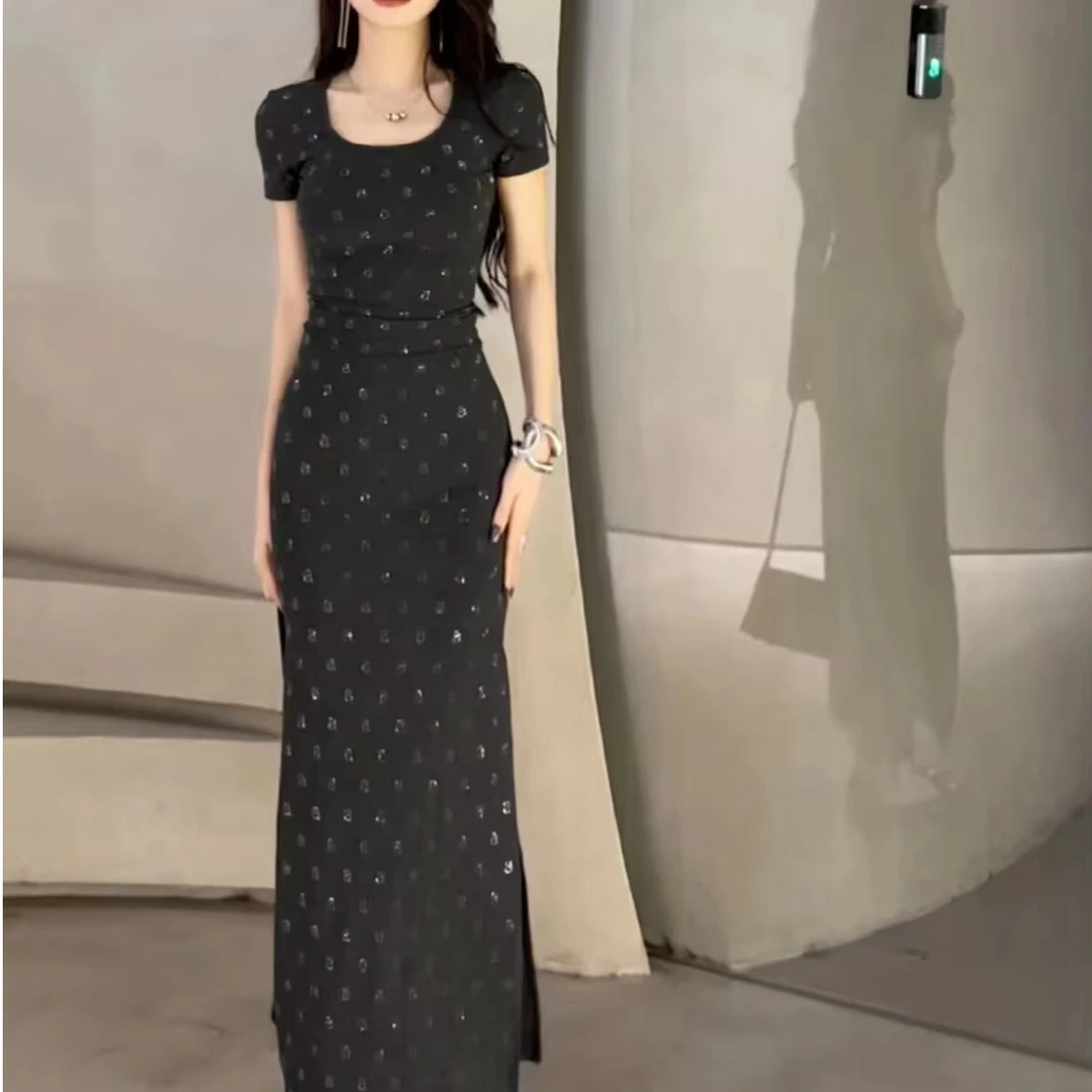 2025新款气质钻钻收腰短袖时尚显瘦开叉连衣裙法式长款修身名媛