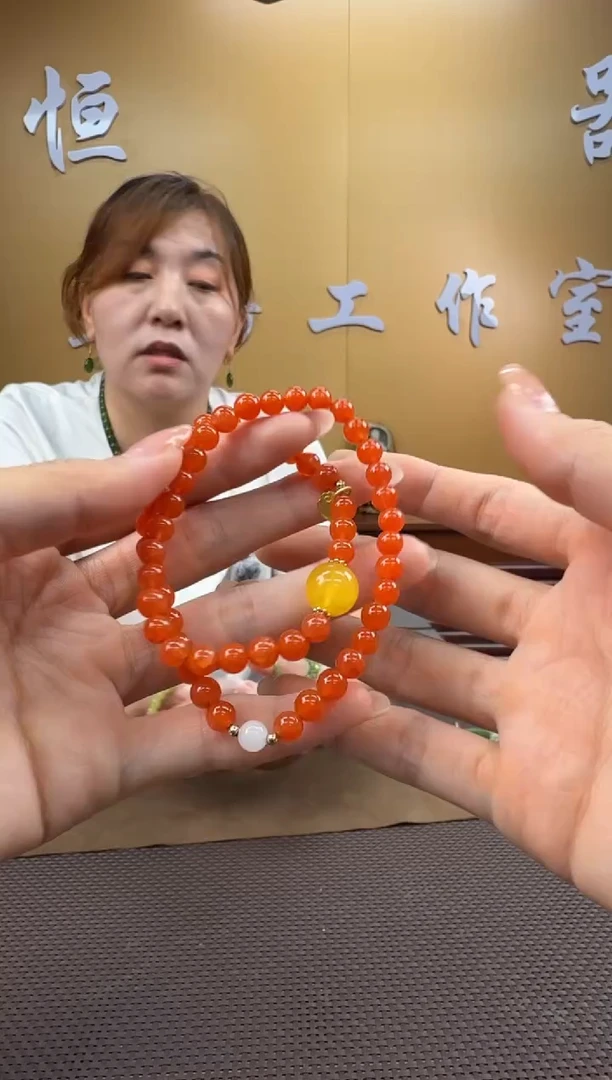 未镶嵌颈饰玛瑙/玉髓手串6mm