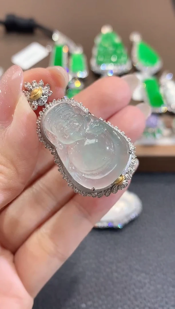 吊坠(不含链)18K金镶嵌翡翠a63