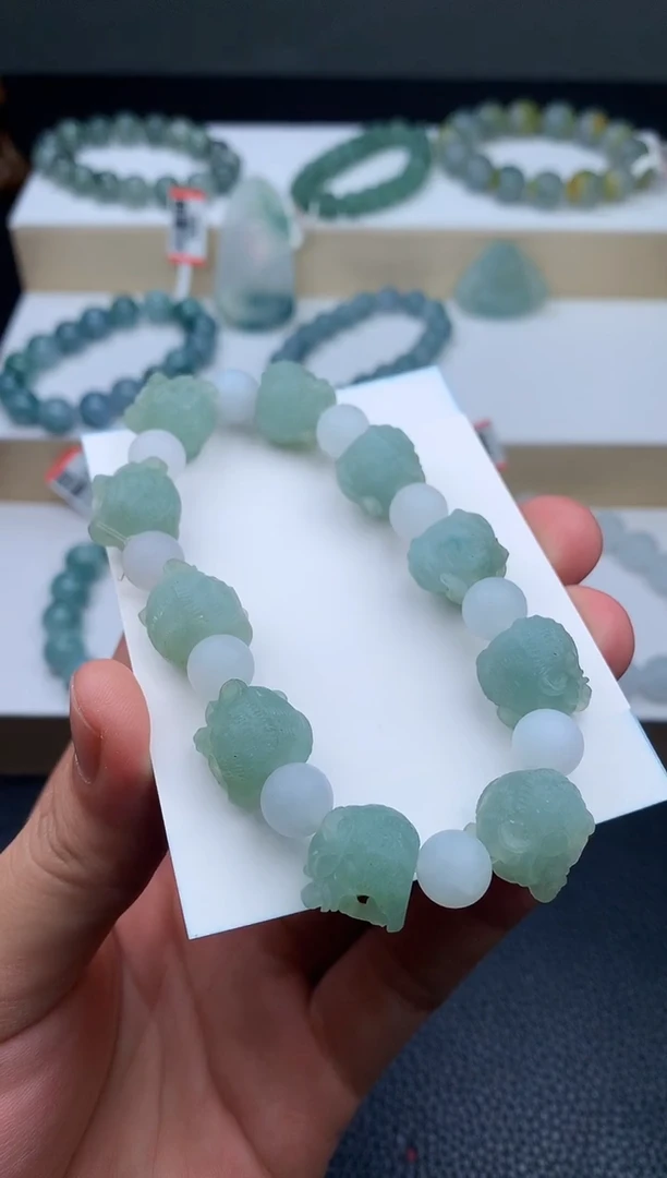 未镶嵌定制翡翠被****料手串