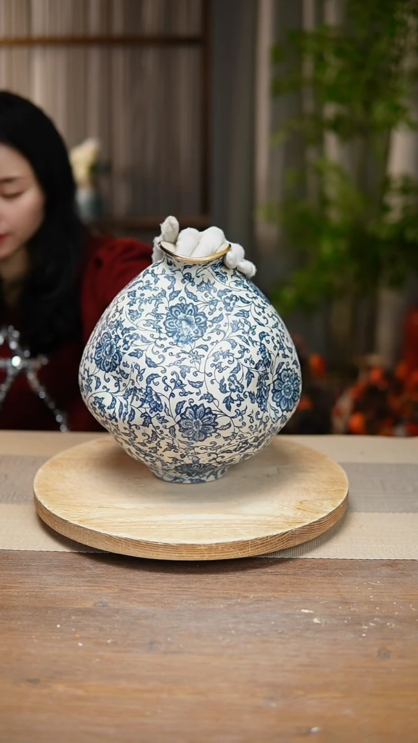 【闪购商品】陶瓷 花器青花瓷缠枝莲大肚