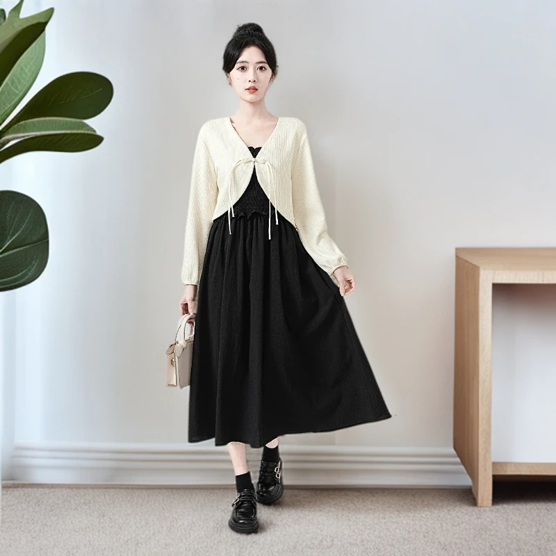 2025年春季新款气质复古国风吊带显瘦外搭孕妇哺乳套装