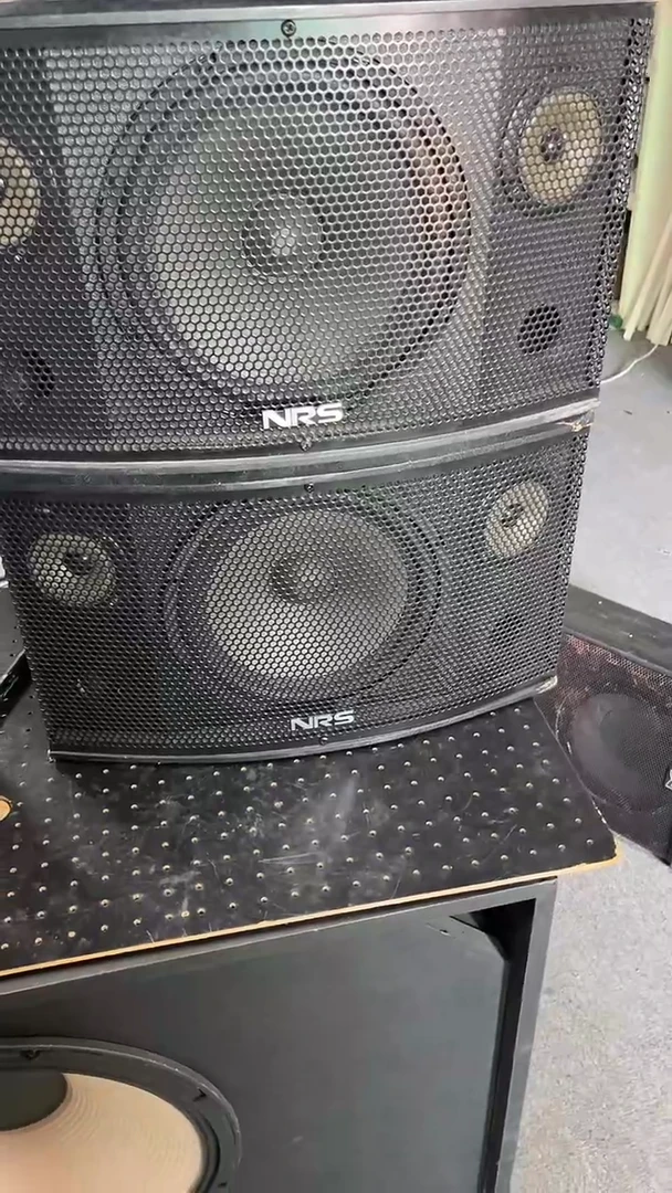 不包邮 10寸卡包音响  KTV音箱一对   运费到付