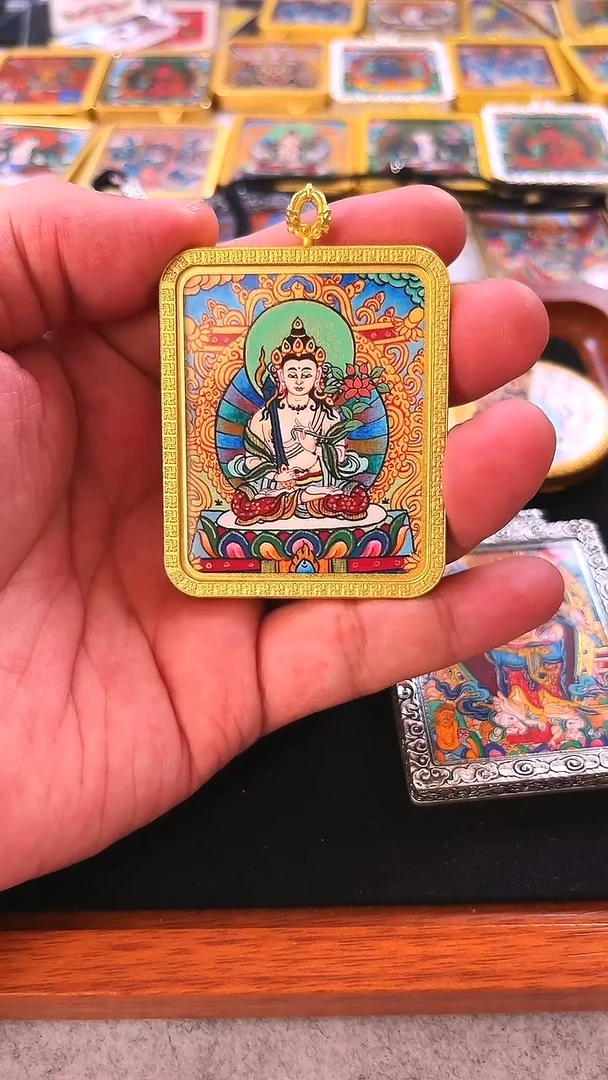 吊坠纯手绘虚空唐卡一个