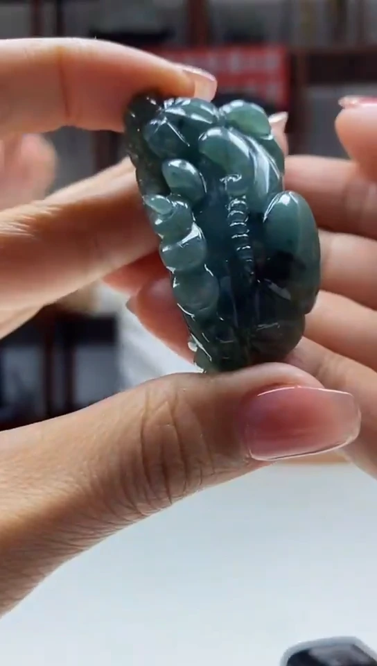 【闪购商品】翡翠颈饰未镶嵌翡翠A货2025/2/14