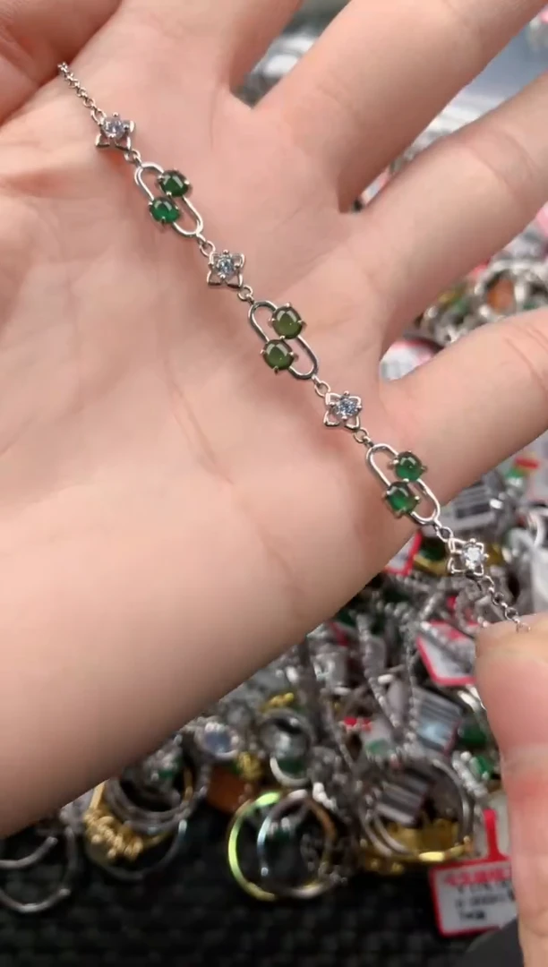 银S925镶嵌戒指翡翠1        3